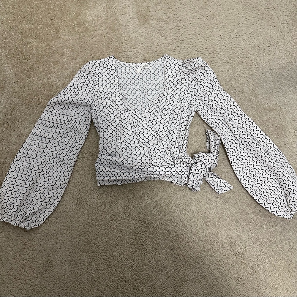 Billabong x Sincerely Jules Wrapped in Love Linen Blend Long Sleeve Blouse Small - Picture 3 of 5